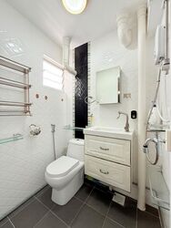 Blk 214 Bedok Town Centre (Bedok), HDB 3 Rooms #595047411